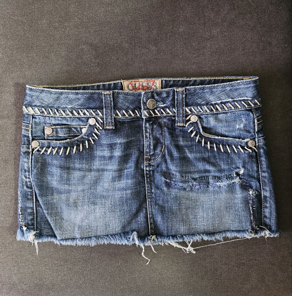 Guess Distressed Blue Denim Skirt Size 28